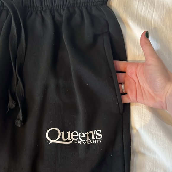 Queen’s University black sweatpants - Picture 2 of 5